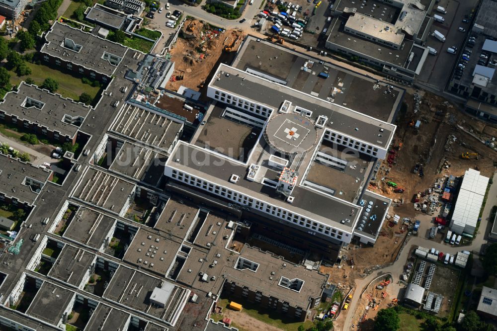 Luftaufnahme Lübeck - Krankenhaus UKSH Universitätsklinikum Schleswig-Holstein im Ortsteil St. Jürgen in Lübeck im Bundesland Schleswig-Holstein, Deutschland