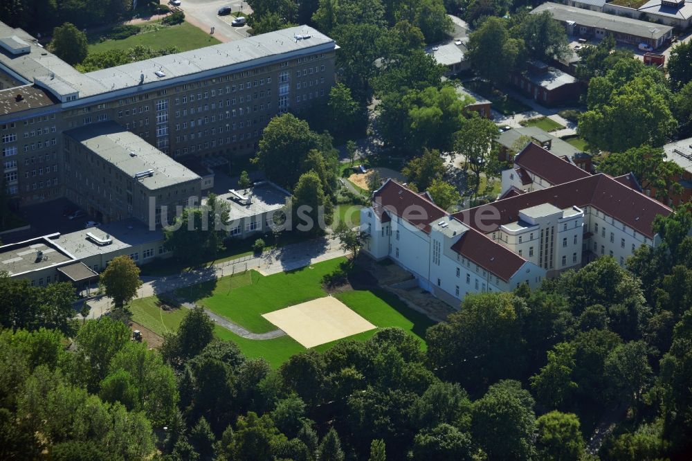 Luftaufnahme Berlin - Krankenhaus Vivantes Klinikum im Friedrichshain in Berlin