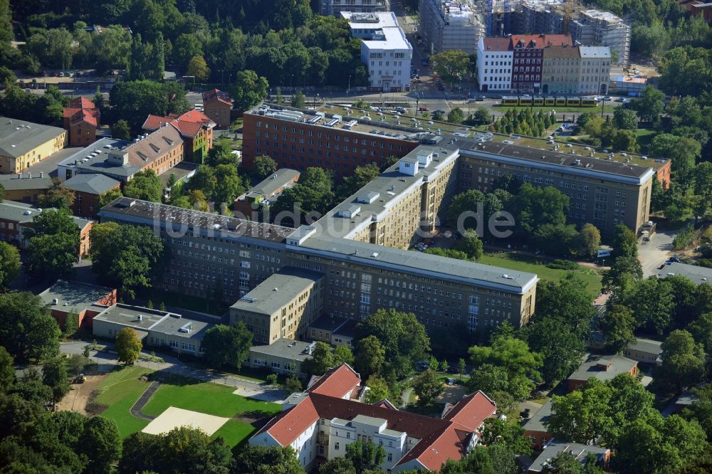 Berlin aus der Vogelperspektive: Krankenhaus Vivantes Klinikum im Friedrichshain in Berlin