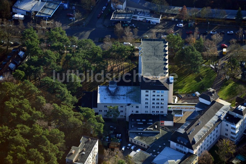 Berlin OT Zehlendorf von oben - Krankenhaus Waldfriede im Ortsteil Zehlendorf in Berlin