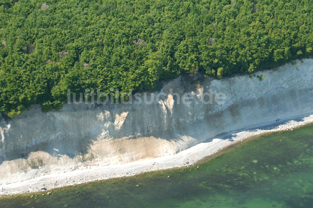 Halbinsel Jasmund von oben - Kreidefelsen der Insel Rügen