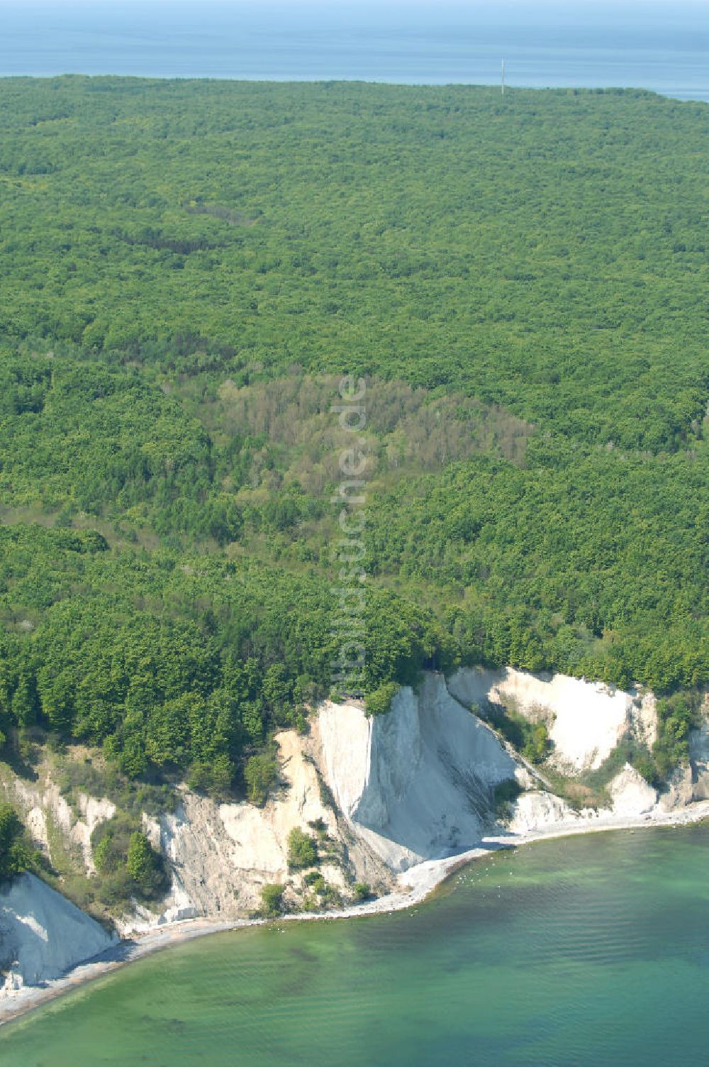 Halbinsel Jasmund von oben - Kreidefelsen der Insel Rügen