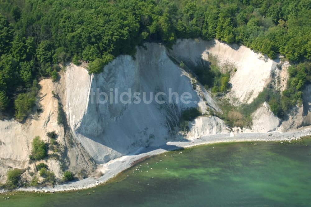 Luftbild Halbinsel Jasmund - Kreidefelsen der Insel Rügen