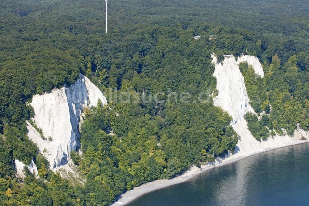 Luftaufnahme Sassnitz - Kreidefelsen Königsstuhl bei Sassnitz im Bundesland Mecklenburg-Vorpommern