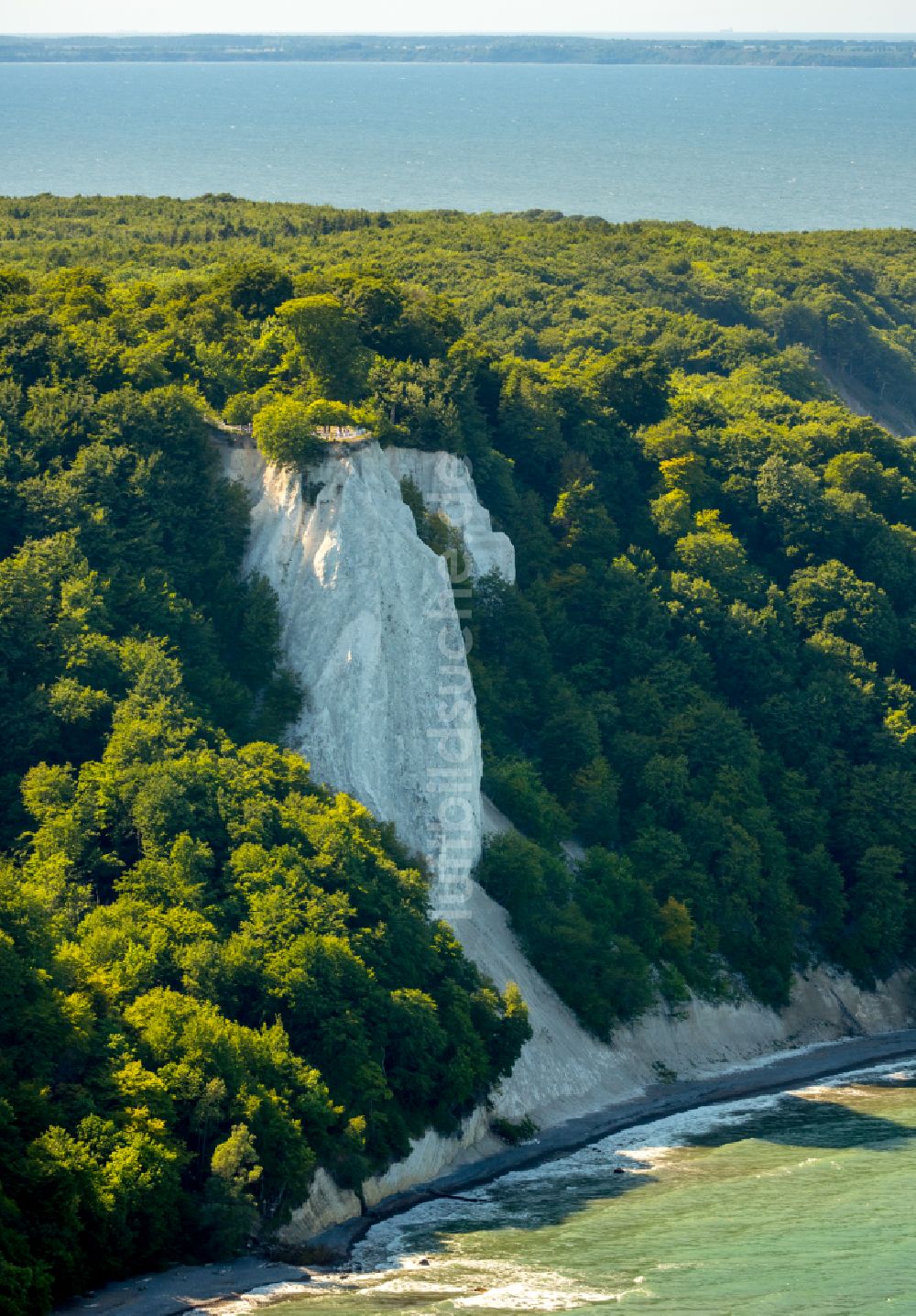 Luftbild Stubbenkammer - Kreidefelsen an der Steilküste der Ostsee in Stubbenkammer im Bundesland Mecklenburg-Vorpommern, Deutschland