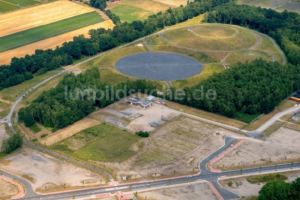 Luftaufnahme Dorsten - Kreis- runde Fläche - Platz Festplatz auf dem Gelände der ehemaligen Zeche Fürst Leopold in Dorsten im Bundesland Nordrhein-Westfalen