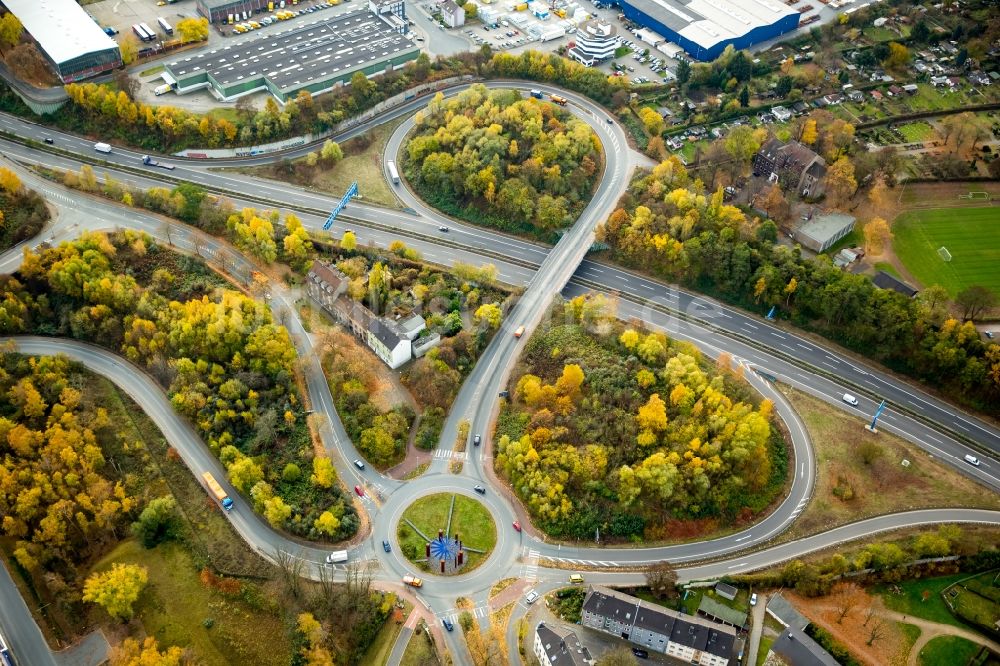 Luftbild Bochum - Kreisverkehr - Straßenverlauf in Bochum im Bundesland Nordrhein-Westfalen