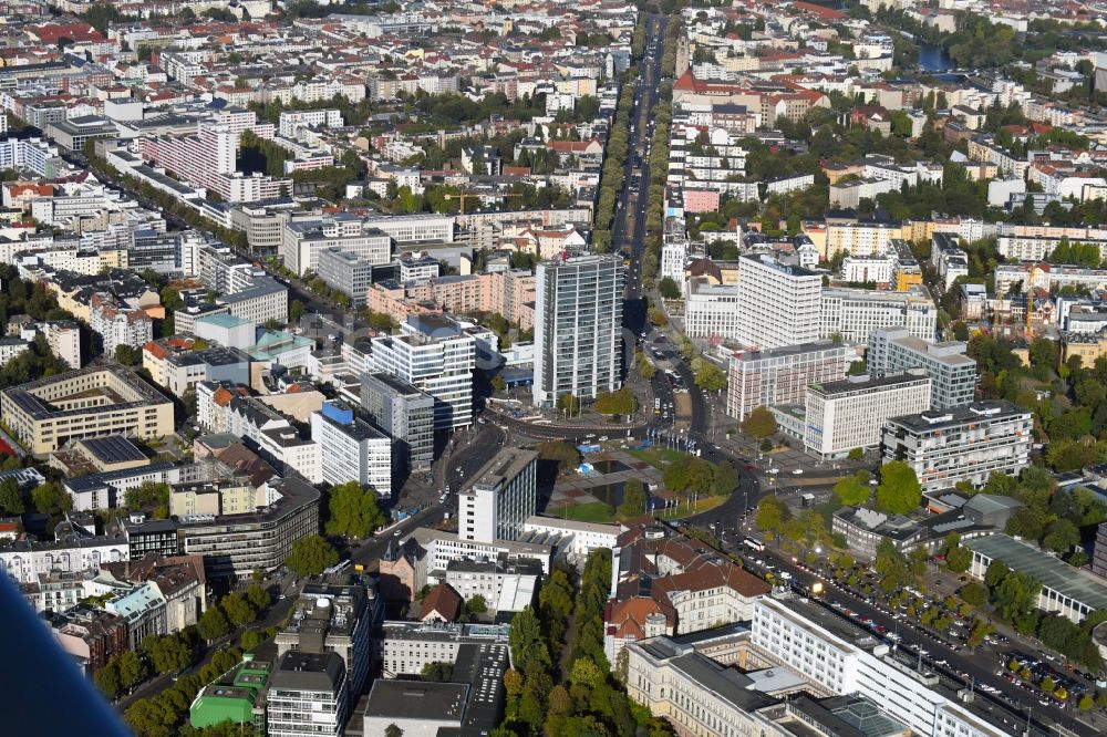 Luftaufnahme Berlin - Kreisverkehr - Straßenverlauf Ernst-Reuter-Platz im Ortsteil Charlottenburg in Berlin, Deutschland