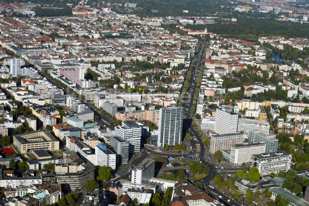 Berlin von oben - Kreisverkehr - Straßenverlauf Ernst-Reuter-Platz im Ortsteil Charlottenburg in Berlin, Deutschland