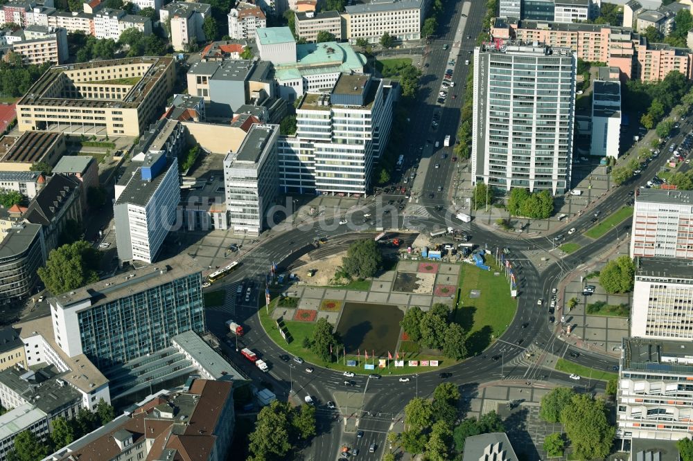 Berlin von oben - Kreisverkehr - Straßenverlauf Ernst-Reuter-Platz im Ortsteil Charlottenburg-Wilmersdorf in Berlin, Deutschland