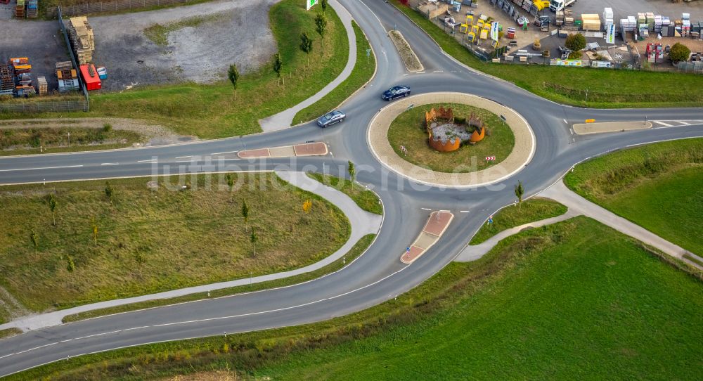 Garbeck von oben - Kreisverkehr - Straßenverlauf in Garbeck im Bundesland Nordrhein-Westfalen, Deutschland