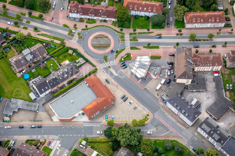 Gladbeck von oben - Kreisverkehr - Straßenverlauf der Horster Str. in Gladbeck im Bundesland Nordrhein-Westfalen - NRW, Deutschland