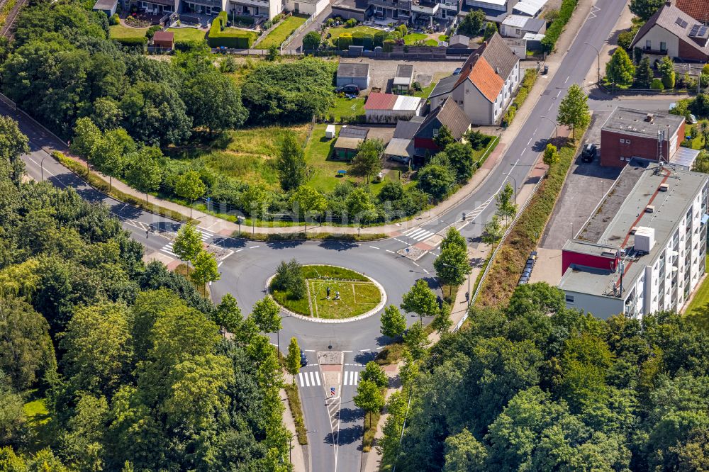 Hamm von oben - Kreisverkehr - Straßenverlauf Kamener Straße Ecke Kleine Werlstraße in Hamm im Bundesland Nordrhein-Westfalen, Deutschland