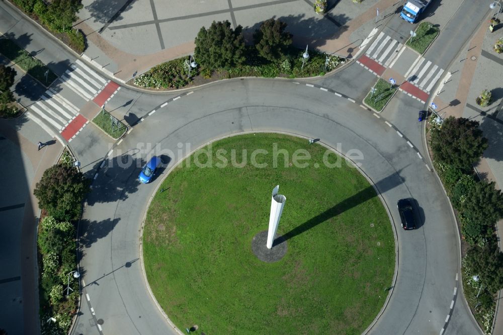 Luftbild Hanau - Kreisverkehr - Straßenverlauf am Kurt-Blaum-Platz in Hanau im Bundesland Hessen