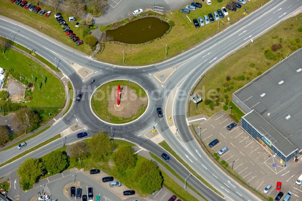 Luftbild Brilon - Kreisverkehr - Straßenverlauf Möhnestraße Ostring B7 - B480 in Brilon im Bundesland Nordrhein-Westfalen