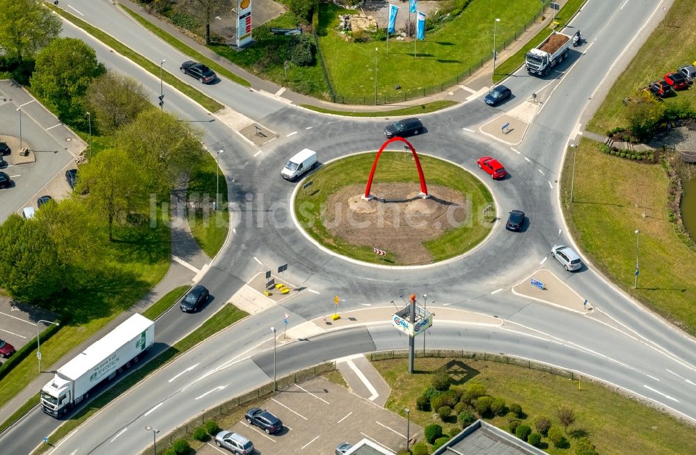 Luftbild Brilon - Kreisverkehr - Straßenverlauf Möhnestraße Ostring B7 - B480 in Brilon im Bundesland Nordrhein-Westfalen