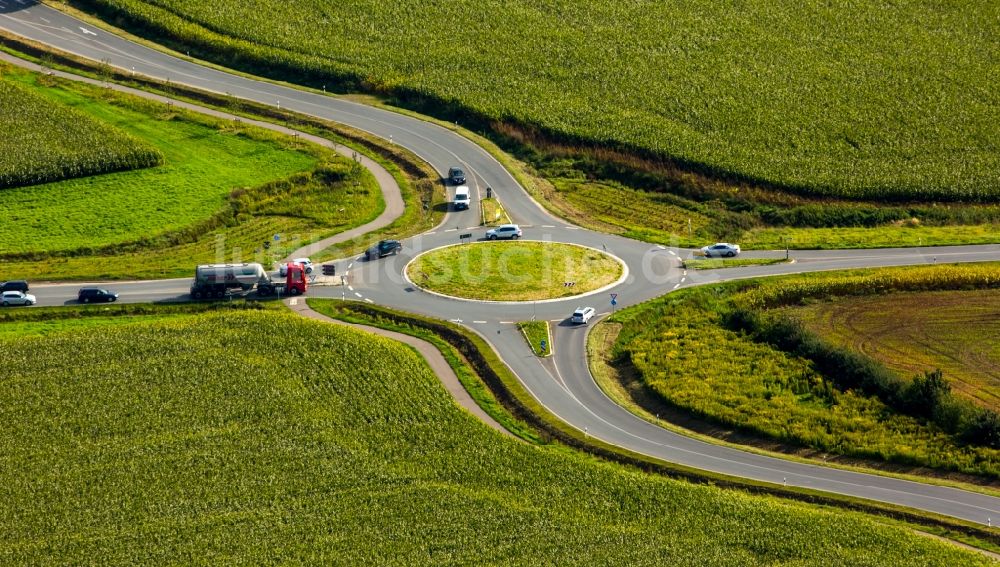 Werne aus der Vogelperspektive: Kreisverkehr - Straßenverlauf in der Nordlippestraße in Werne im Bundesland Nordrhein-Westfalen