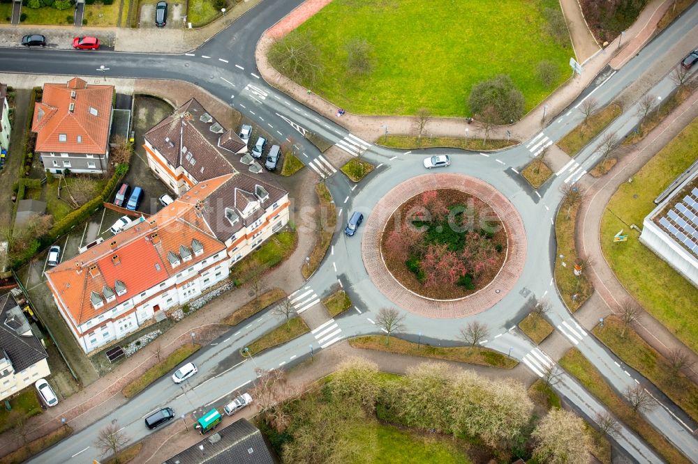 Luftaufnahme Gladbeck - Kreisverkehr - Straßenverlauf Schützenstraße, Wilhelmstraße und In der Dorfheide in Gladbeck im Bundesland Nordrhein-Westfalen