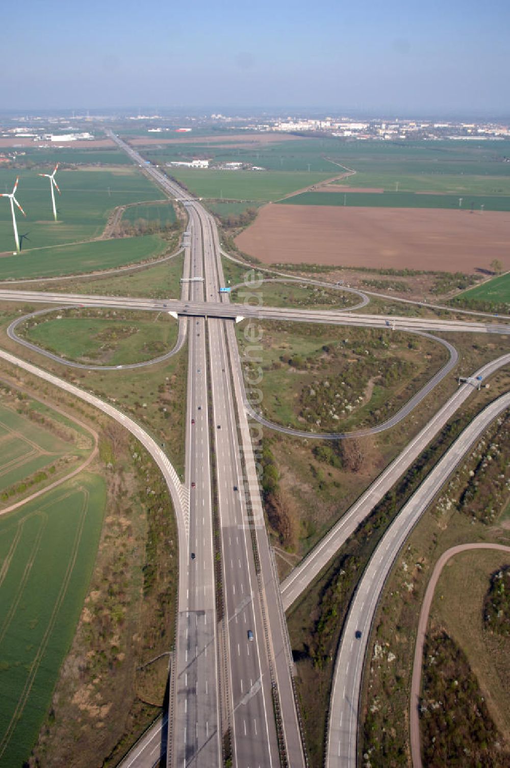 Magdeburg von oben - Kreuz Magdeburg A14 / A2