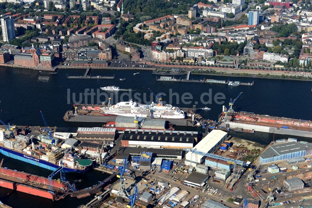 Luftbild Hamburg - Kreuzfahrtschiff MS Europa im Dock des Werftgelände der Blohm+Voss GmbH in Hamburg