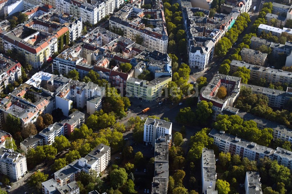 Berlin von oben - Kreuzung Bamberger Straße - Hohenstaufenstraße im Ortsteil Wilmersdorf in Berlin, Deutschland