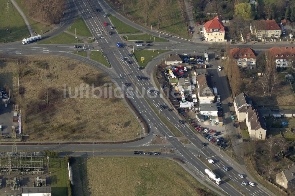 Luftbild Bottrop - Kreuzung an der Bundesstraße B224 im Ortsteil Boy in Bottrop im Bundesland Nordrhein-Westfalen NRW