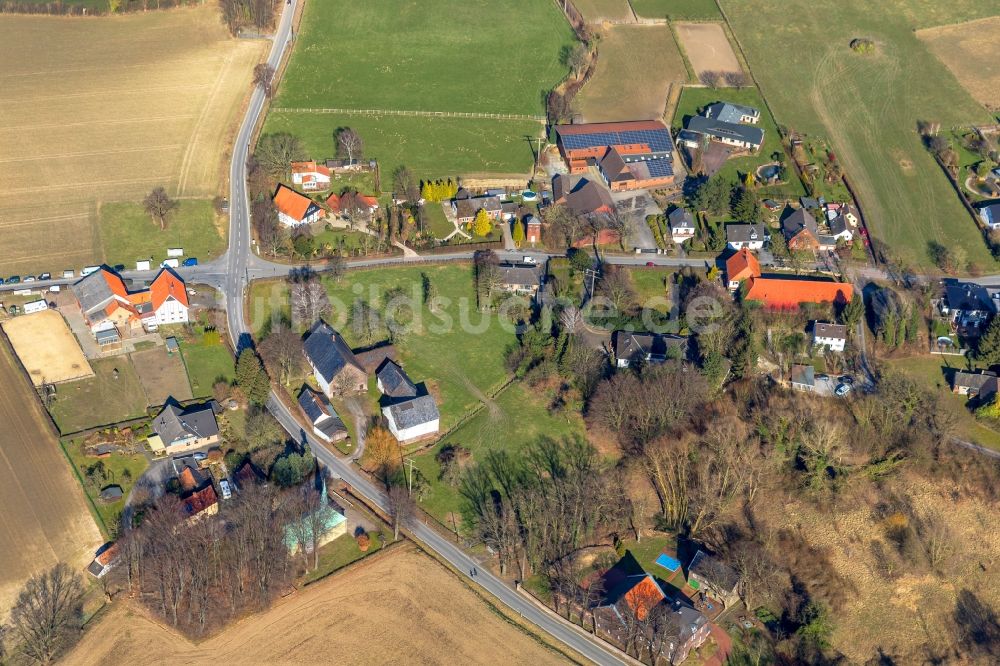 Luftbild Bönen - Kreuzung der Friedenstraße - Ermelingstraße - Fröndenberger Straße im Ortsteil Lenningsen in Bönen im Bundesland Nordrhein-Westfalen, Deutschland