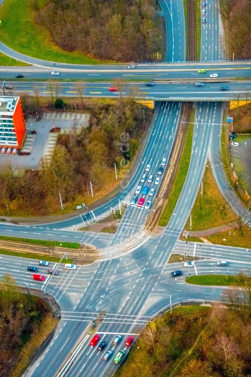 Bochum aus der Vogelperspektive: Kreuzung am Harpener Hellweg - Sheffield-Ring - Castroper Hellweg im Ortsteil Bochum Nord in Bochum im Bundesland Nordrhein-Westfalen, Deutschland