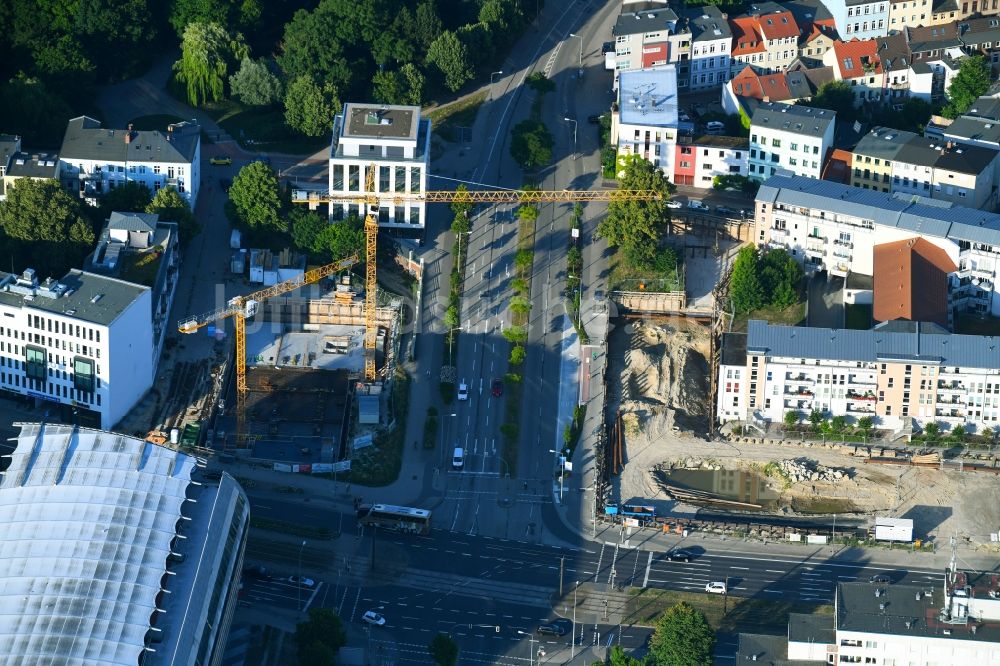 Luftbild Rostock - Kreuzung der Straße Am Vögenteich und der August-Bebel-Straße in Rostock im Bundesland Mecklenburg-Vorpommern, Deutschland