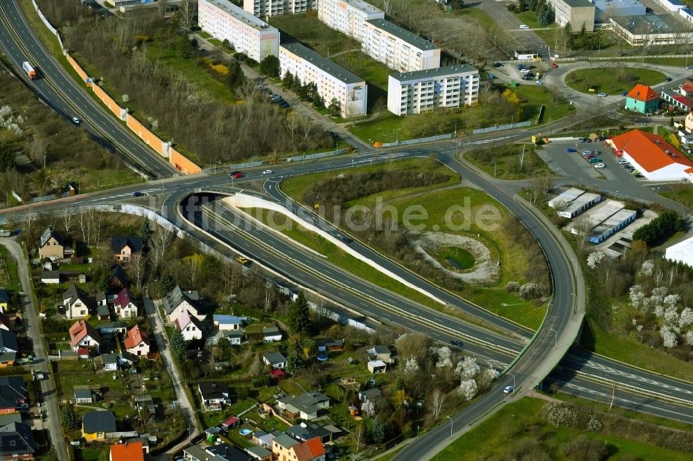 Luftbild Weißenfels - Kreuzung und Verkehrsführung an der Bundesstraße 91 - Burgwerbener Straße in Weißenfels im Bundesland Sachsen-Anhalt, Deutschland