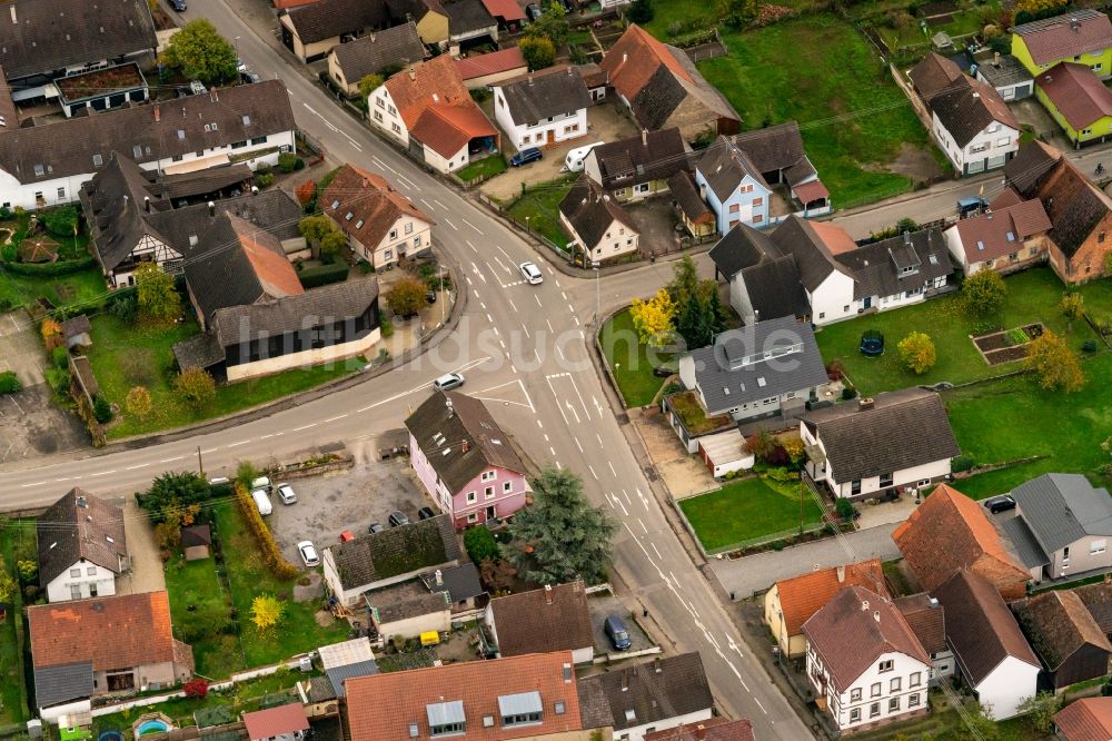 Luftaufnahme Schwanau - Kreuzung Vogesenstraße Schwarzwaldstraße in Schwanau im Bundesland Baden-Württemberg, Deutschland