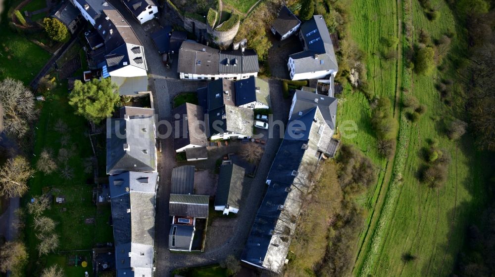 Dahlem aus der Vogelperspektive: Kronenburg in Dahlem im Bundesland Nordrhein-Westfalen, Deutschland