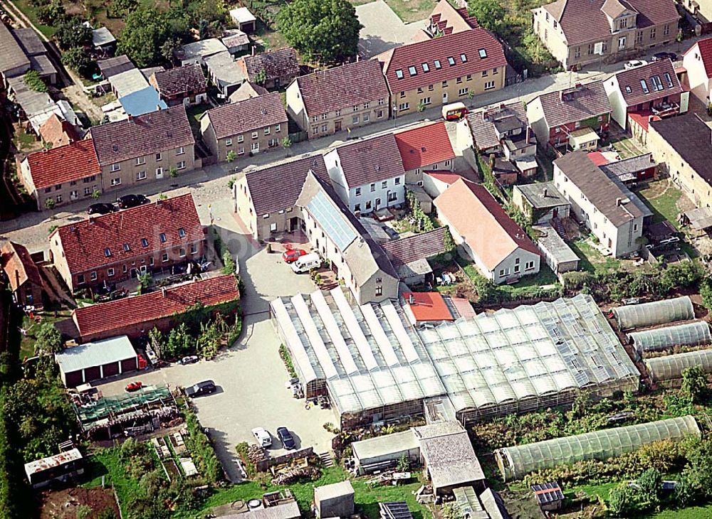 Luftaufnahme Mirow / Mecklenburg-Vorpommern - Krumm, H. Dietrich Gartenbau und Friedhofsgärtnerei Töpferstr. 20 17252 Mirow / Mecklenburg-Vorpommern