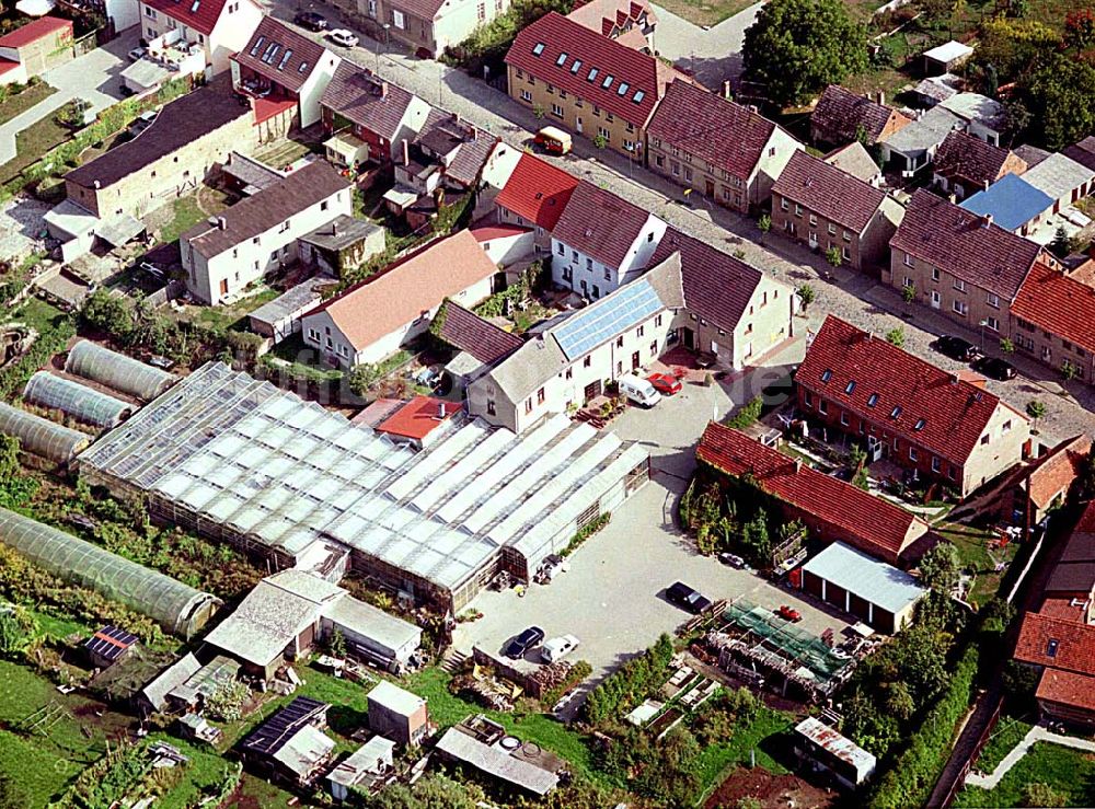 Mirow / Mecklenburg-Vorpommern von oben - Krumm, H. Dietrich Gartenbau und Friedhofsgärtnerei Töpferstr. 20 17252 Mirow / Mecklenburg-Vorpommern