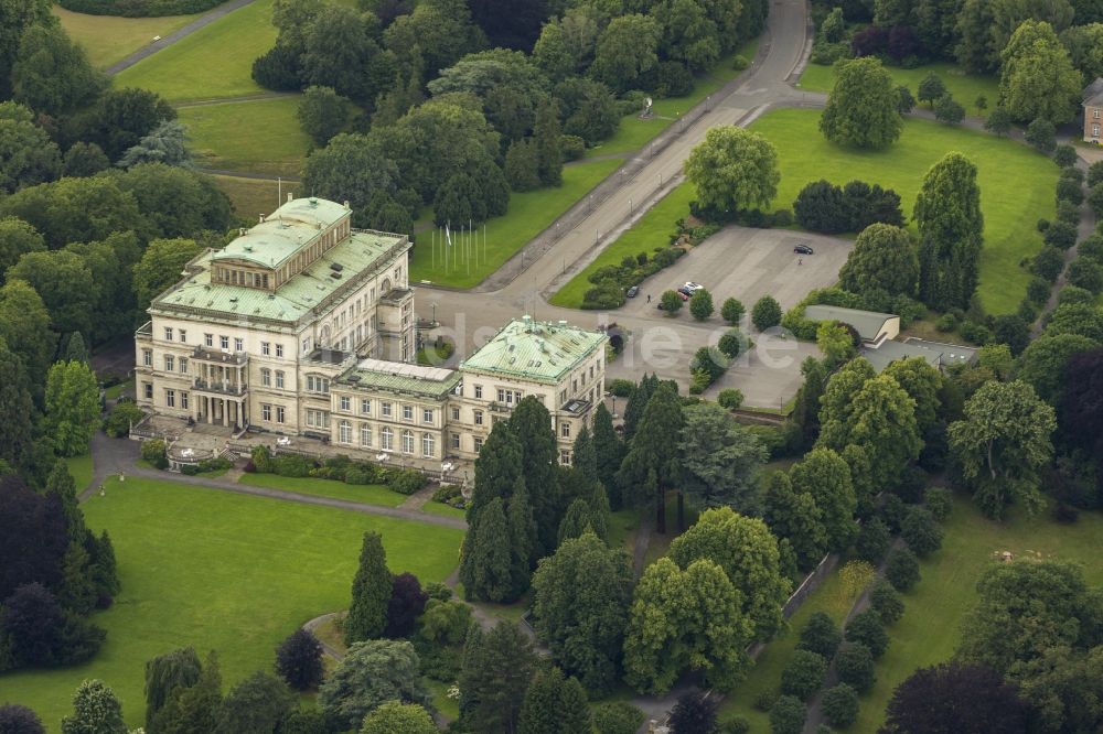 Essen von oben - Krupp- Villa Hügel im Essener Stadtteil Bredeney im Bundesland Nordrhein-Westfalen