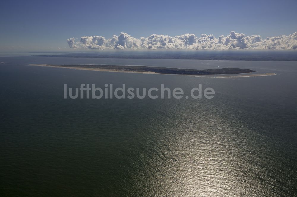 Luftaufnahme Spiekeroog - Küste der Insel Spiekeroog als Teil der ostfriesischen Inseln im Wattenmeer im Bundesland Niedersachsen