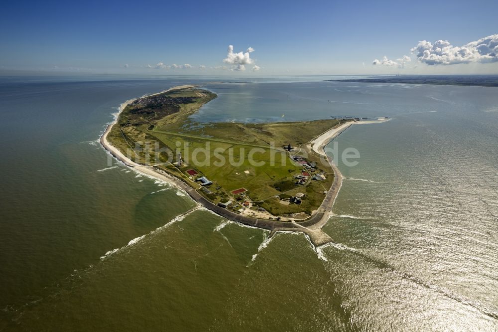 Luftaufnahme Wangerooge - Küste der Insel Wangerooge als Teil der ostfriesischen Inseln im Wattenmeer im Bundesland Niedersachsen