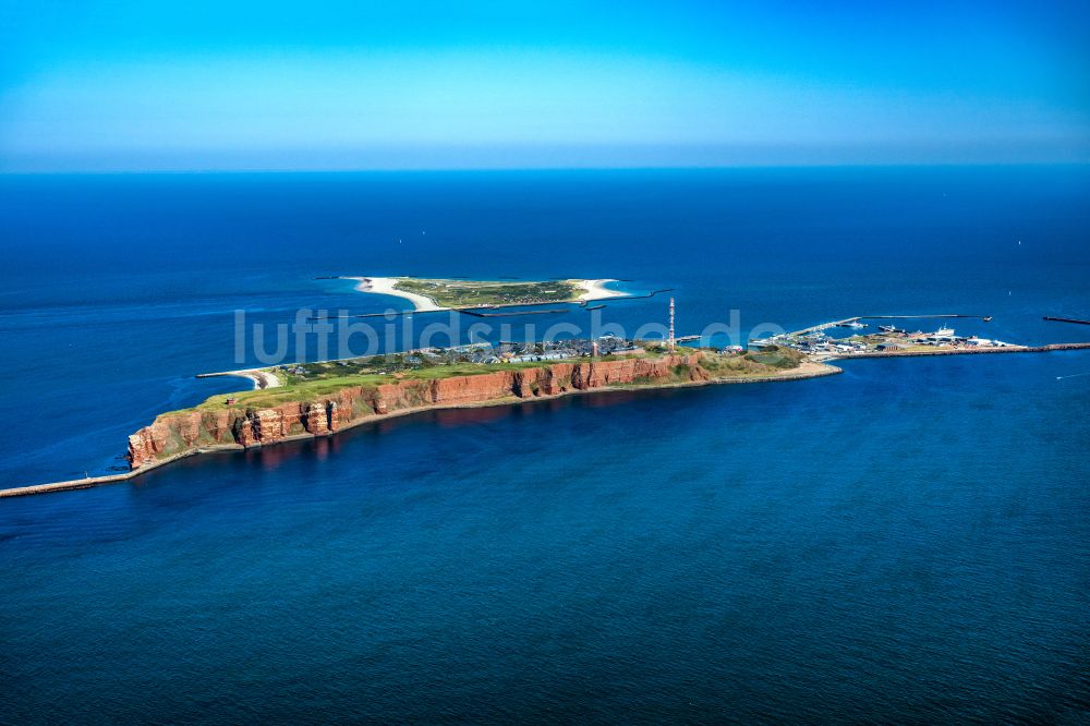 Luftaufnahme Helgoland - Küsten- Landschaft der Insel Helgoland in der Nordsee im Bundesland Schleswig-Holstein, Deutschland