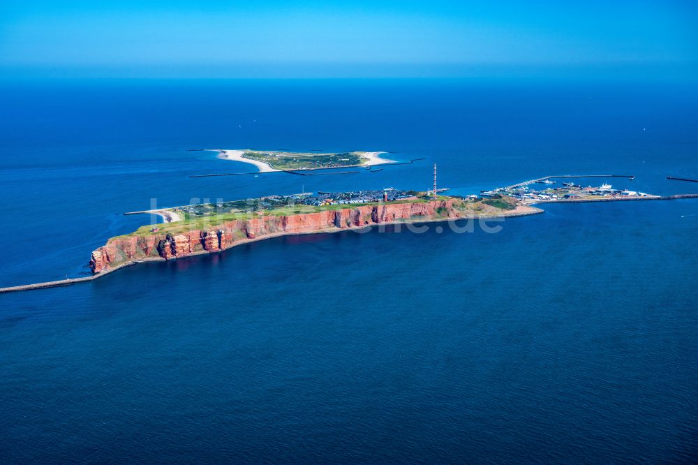 Helgoland von oben - Küsten- Landschaft der Insel Helgoland in der Nordsee im Bundesland Schleswig-Holstein, Deutschland