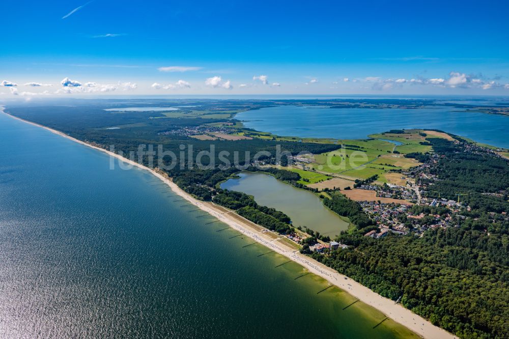 Loddin von oben - Küsten- Landschaft am Sandstrand der der Ostsee in Kölpinsee im Bundesland Mecklenburg-Vorpommern, Deutschland