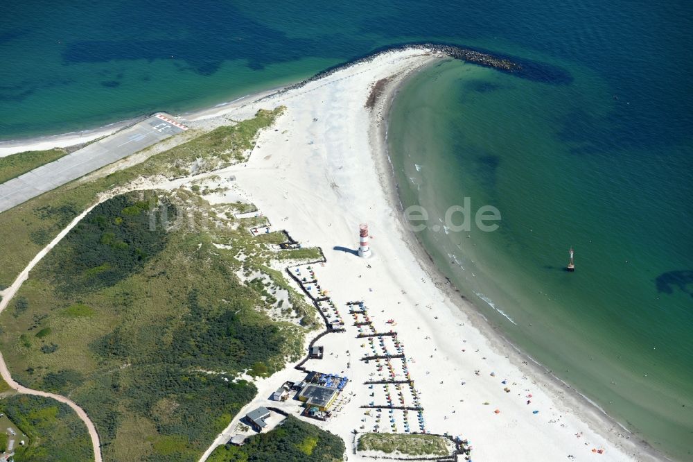 Luftaufnahme Helgoland - Küsten- Landschaft am Sandstrand der Helgoland-Düne in Helgoland im Bundesland Schleswig-Holstein