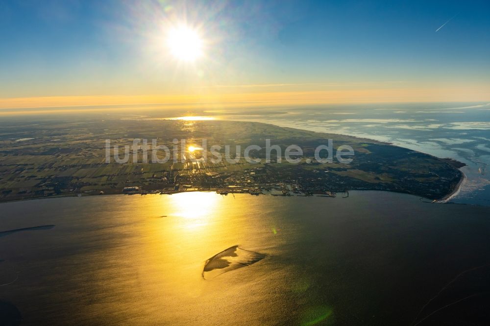 Luftbild Cuxhaven - Küsten- Landschaft am Sandstrand der Nordsee in Cuxhaven im Bundesland Niedersachsen