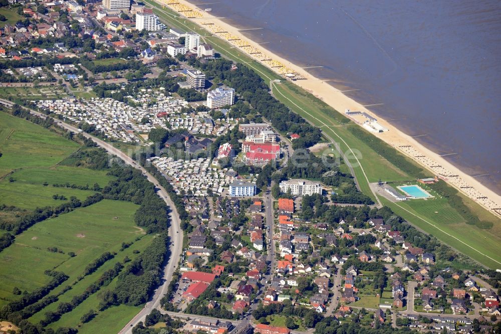 Cuxhaven von oben - Küsten- Landschaft am Sandstrand der Nordsee in Döse im Bundesland Niedersachsen