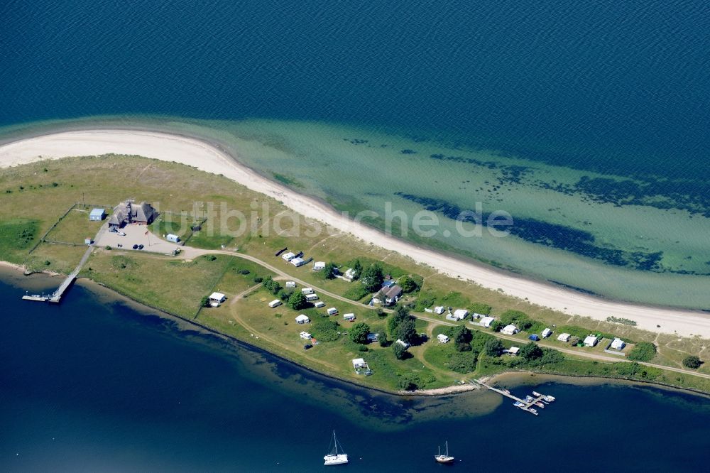 Luftaufnahme Altenhof - Küsten- Landschaft am Sandstrand der Ostsee in Aschau im Bundesland Schleswig-Holstein