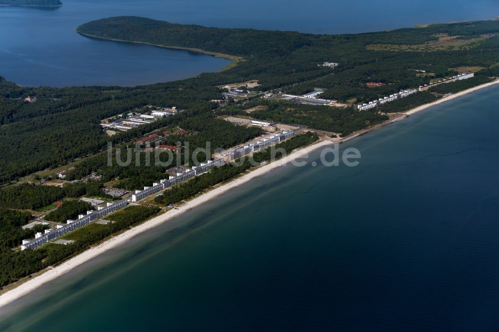 Binz von oben - Küsten- Landschaft am Sandstrand der Ostsee in Binz im Bundesland Mecklenburg-Vorpommern, Deutschland