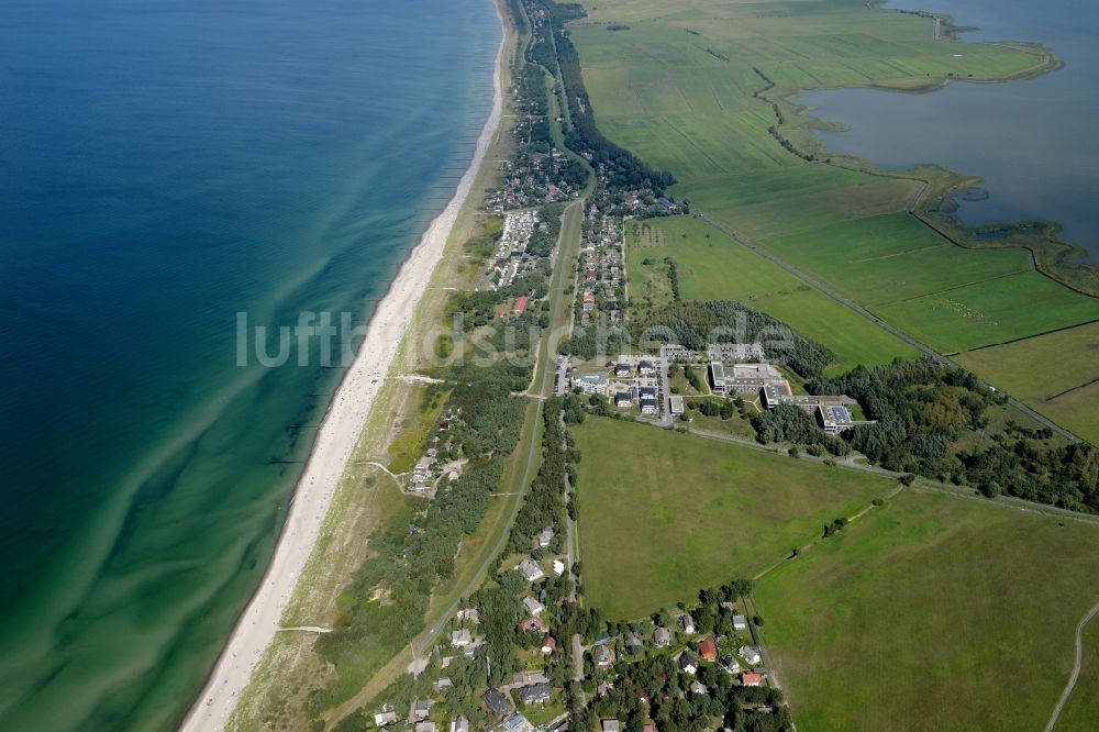 Luftbild Dierhagen - Küsten- Landschaft am Sandstrand der Ostsee im Ortsteil Neuhaus in Dierhagen im Bundesland Mecklenburg-Vorpommern