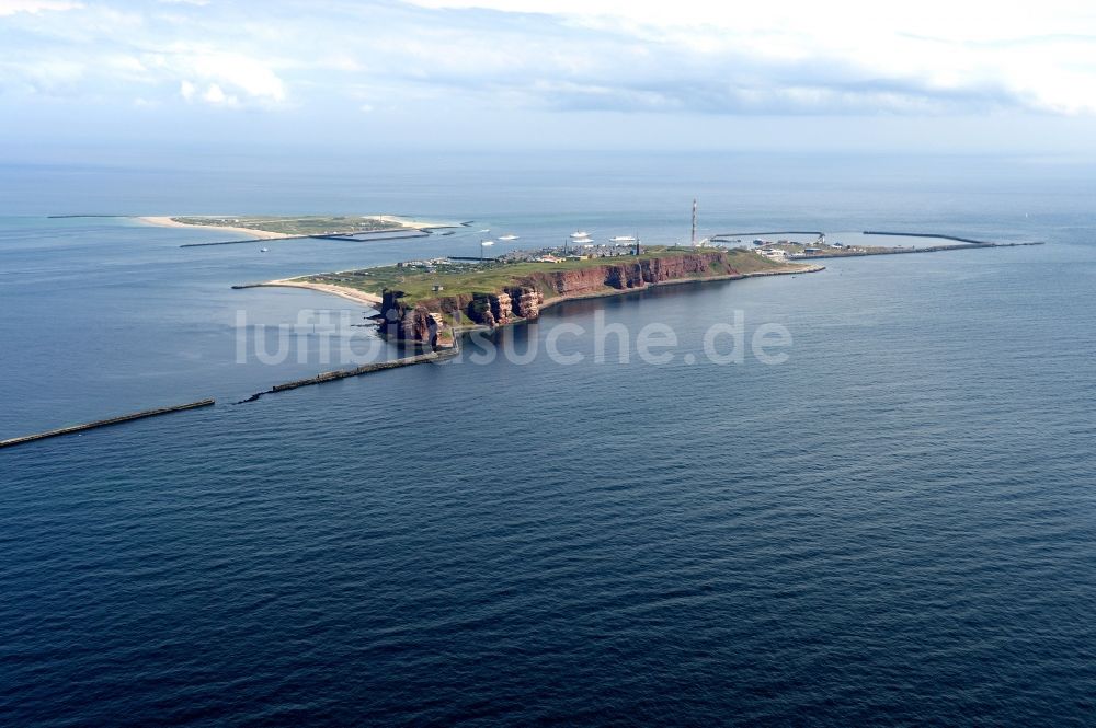 Luftbild Helgoland - Küsten- Landschaft der Steilküste der Insel Helgoland in der Nordsee im Bundesland Schleswig-Holstein