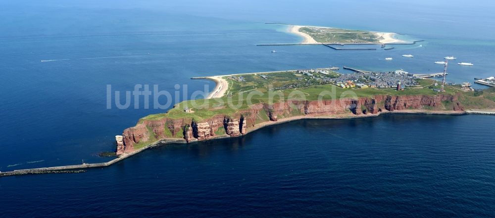 Helgoland von oben - Küsten- Landschaft der Steilküste der Insel Helgoland in der Nordsee im Bundesland Schleswig-Holstein