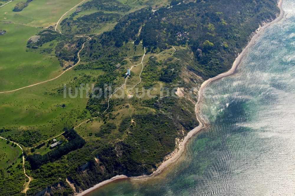 Insel Hiddensee von oben - Küsten- Landschaft an der Steilküste der Insel Hiddensee im Bundesland Mecklenburg-Vorpommern