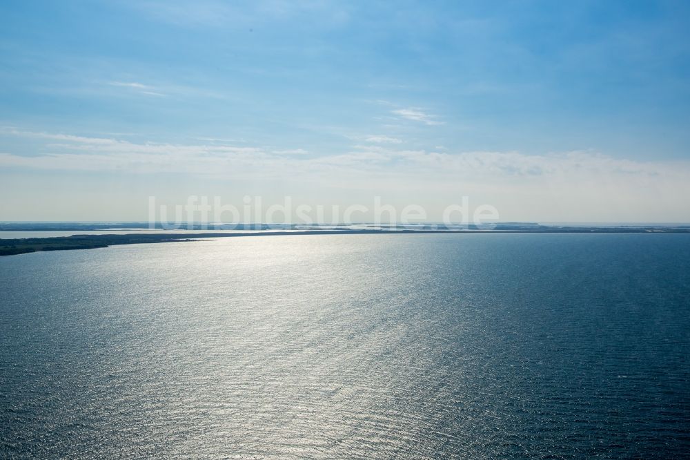 Luftbild Putgarten - Küsten- Landschaft an der Steilküste der Insel Rügen im Ortsteil Arkona in Putgarten im Bundesland Mecklenburg-Vorpommern